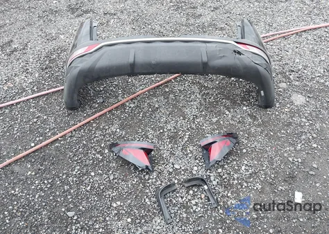 2024 Hyundai Tucson Sel z USA, uszkodzony, nr VIN KM8JBCDE1RU280230